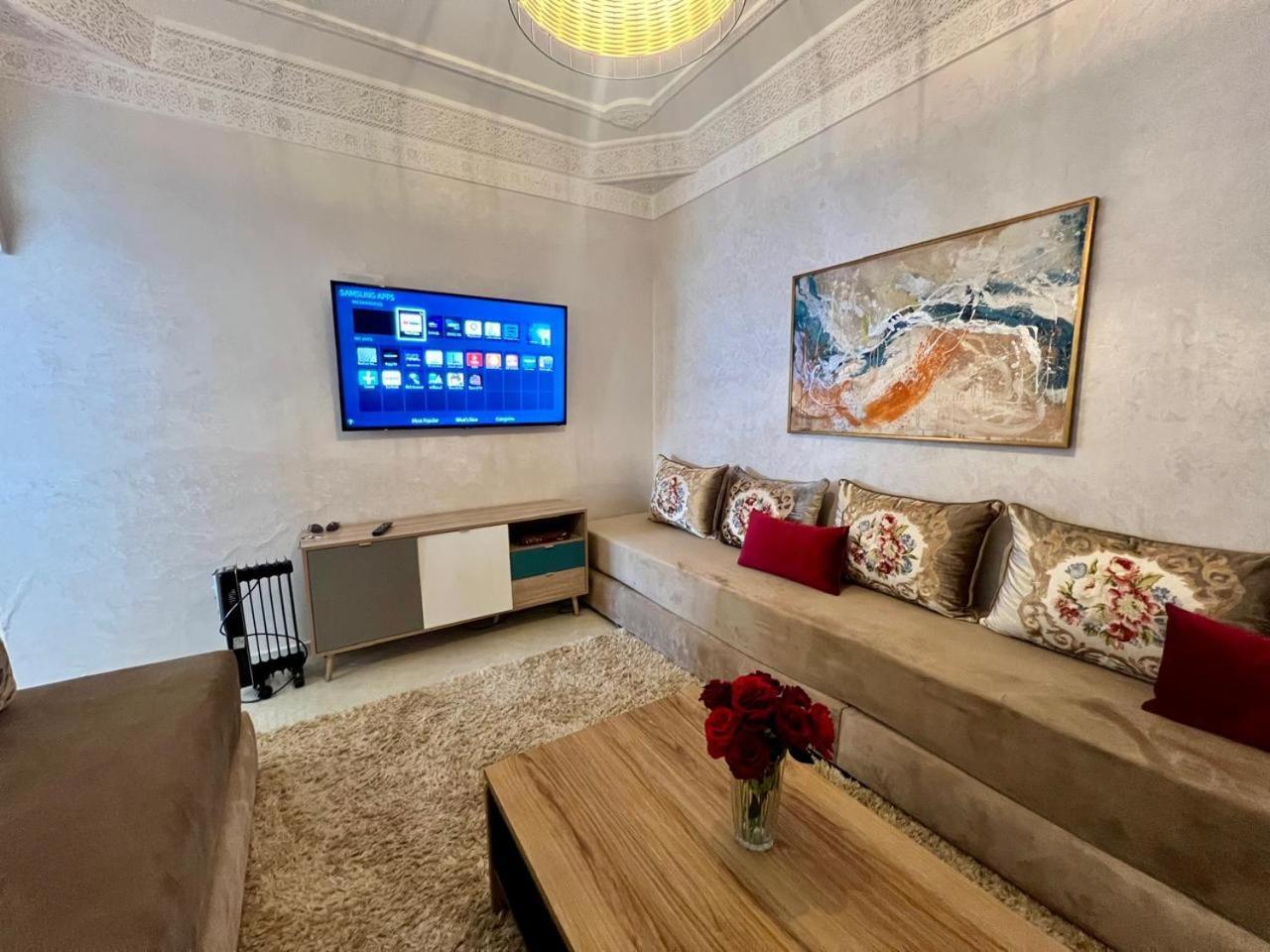 Appartement Jade As-Sawíra Exteriér fotografie